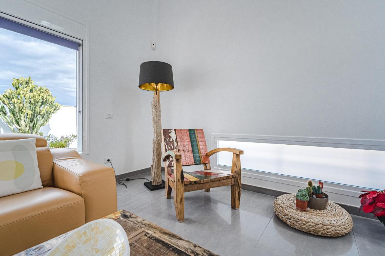 Modern 3Bdr Villa With Heated Pool El Medano  Exterior photo