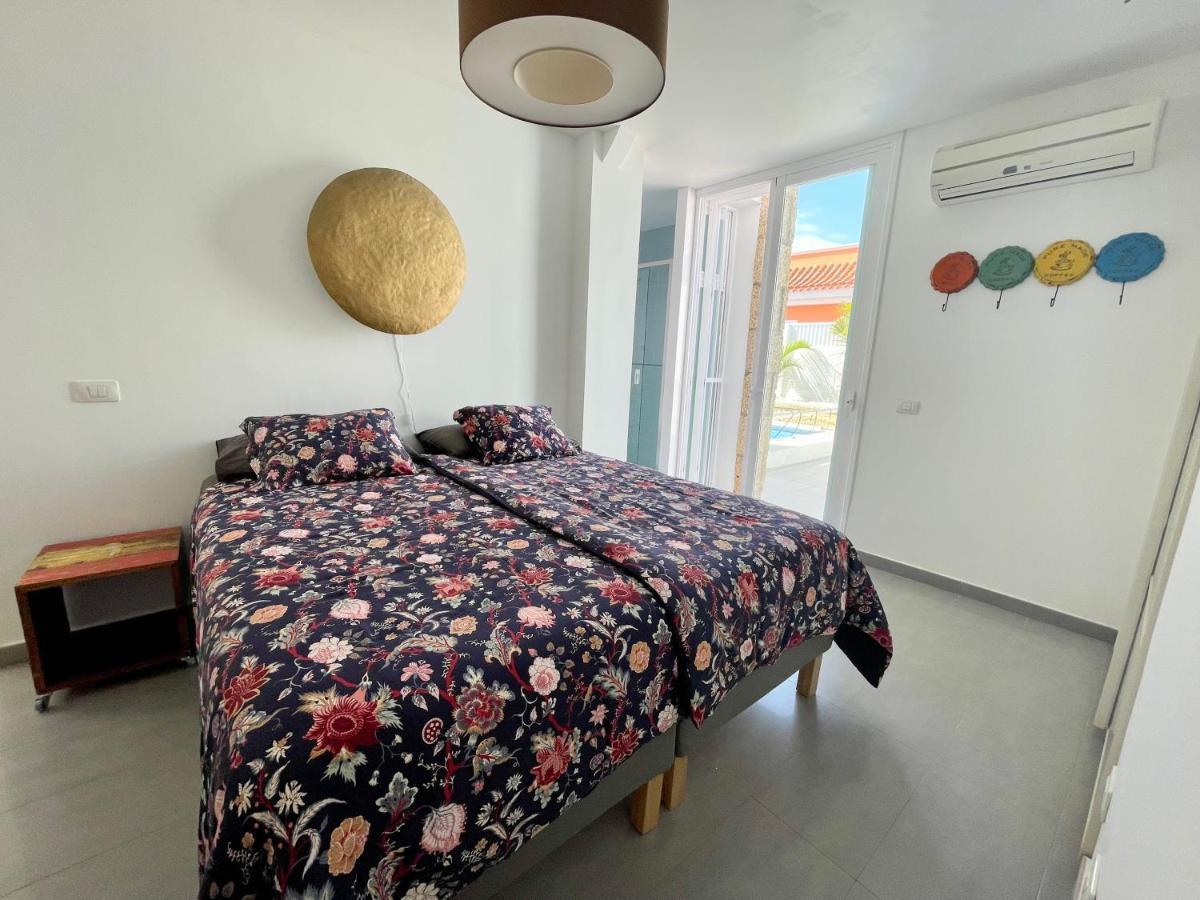 Modern 3Bdr Villa With Heated Pool El Medano  Exterior photo